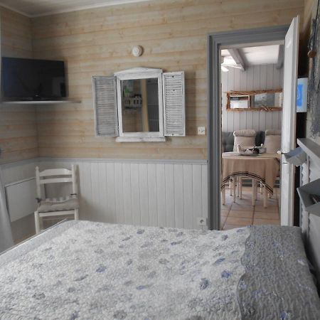 Ile De Re, La Danae, Velos, Wifi, Possibilite Cuisine, Linge, Parking Gratuit Saint-Martin-de-Ré Exterior foto